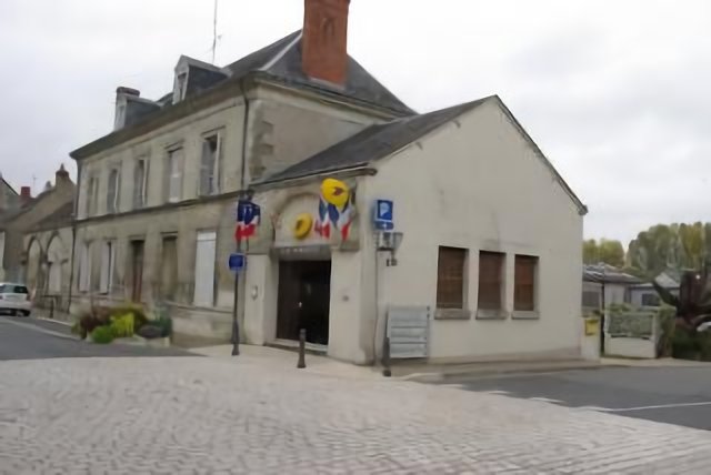 Cinq-Mars-la-Pile, la Poste