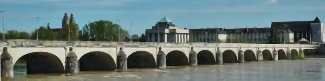 one of the many bridges across the Loire