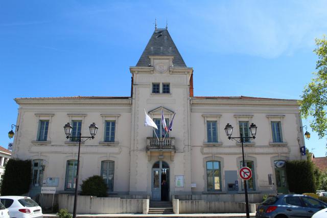 Mairie de Villars-les-Dombes.