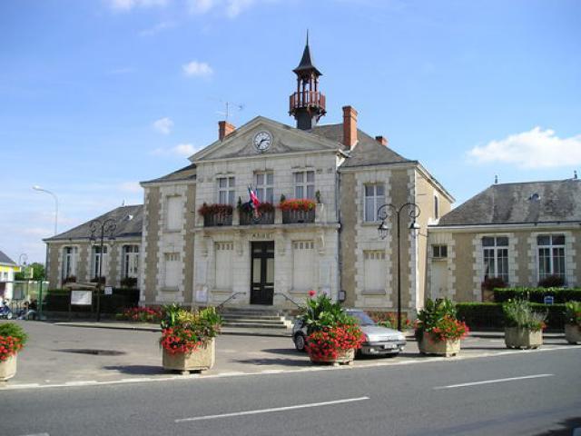 Cléré les Pins, la Mairie