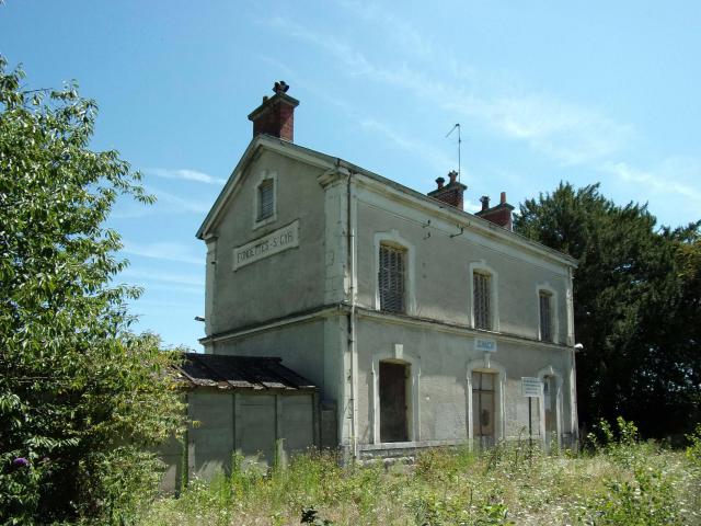 L'ancienne gare SNCF de Fondettes - Saint-Cyr