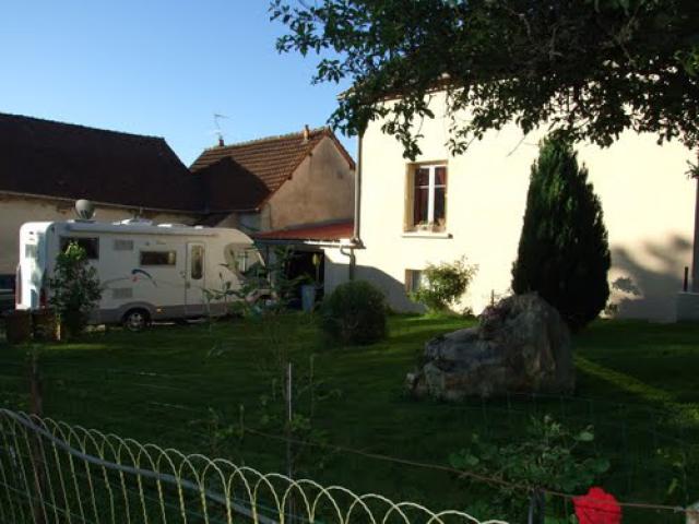 Nades le Bourg