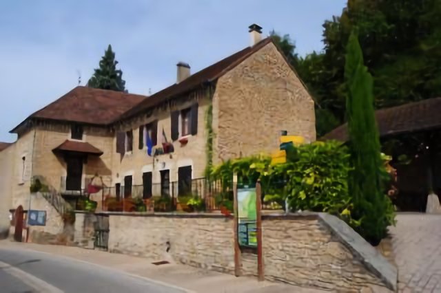 Vernas: mairie