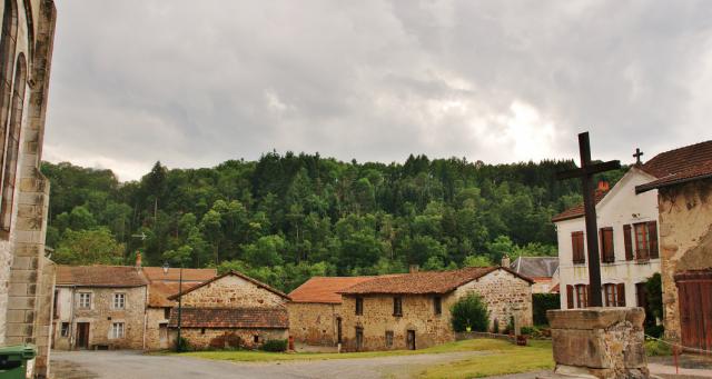 Le Village