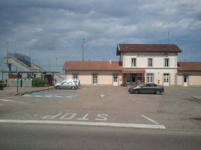 Gare de Saint-Quentin - Fallavier