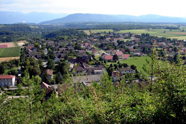 Apprieu, vue vers le Sud-Ouest.