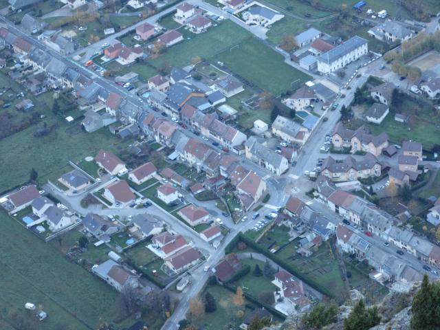 Centre de Séchilienne vu du relais de Belle Lauze