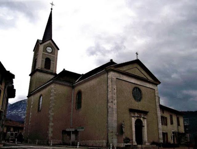 Eglise de St Etienne de Crossey (THIEU)
