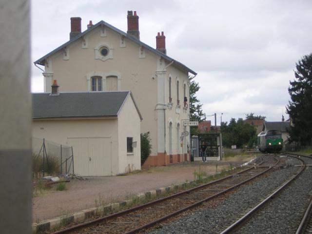 Huriel gare