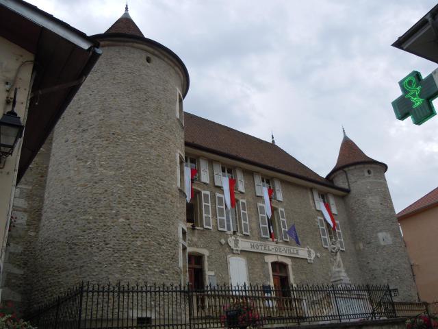Saint Geoire en Valdaine - Hotel de ville