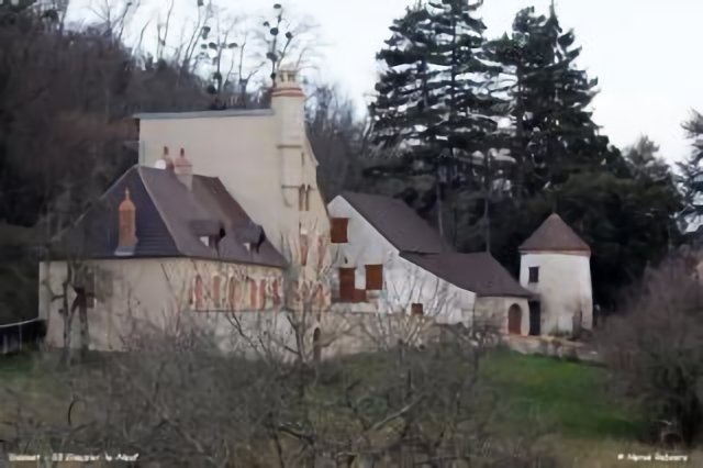 03 Creuzier-le-Neuf - Dionnet Pigeonnier