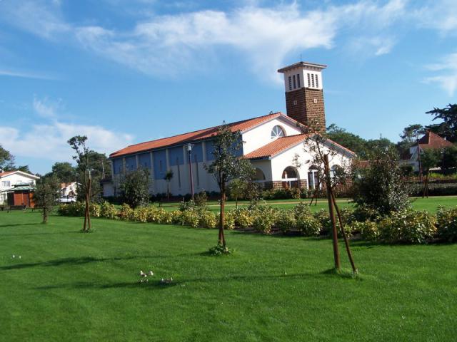 Eglise de Biscarose Plage