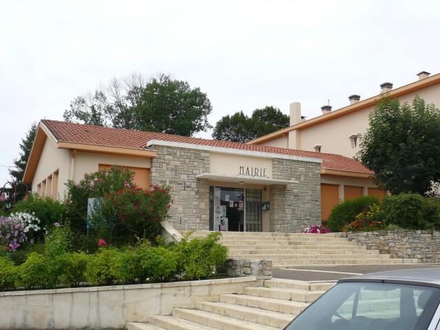 La mairie d'Habas (Landes, Aquitaine, France).