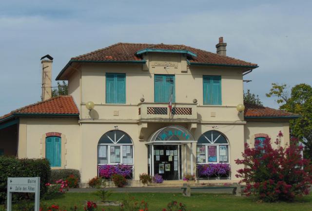 Mairie de Saint-Gor, dans le département français des Landes