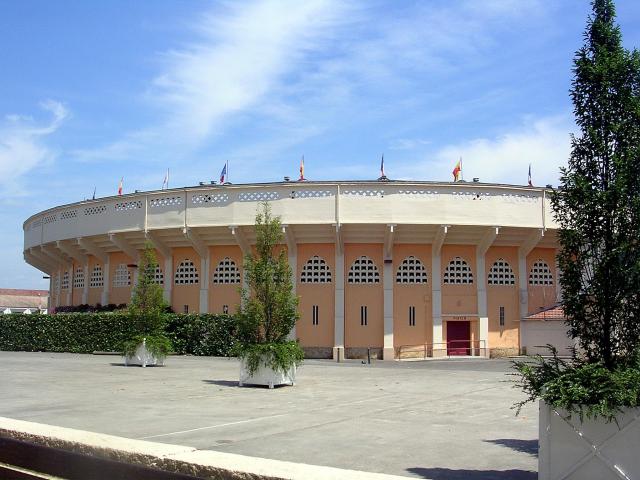 Arènes du Plumaçon à Mont-de-Marsan (Landes, France)