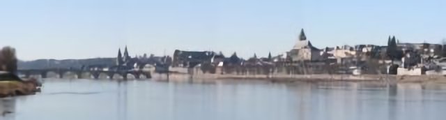 Blois panorama sur la Loire