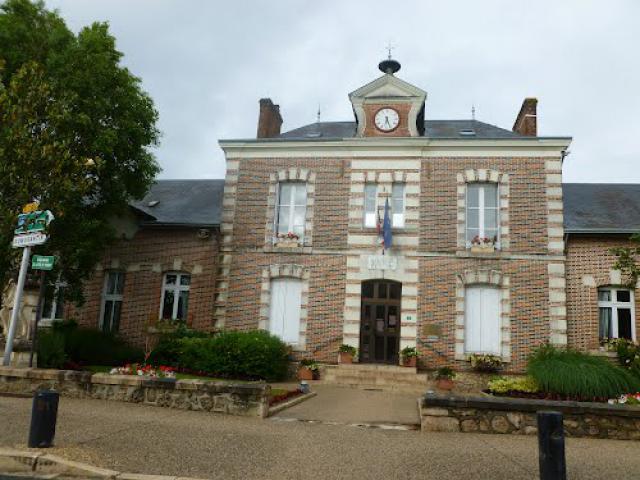 mairie de Contres