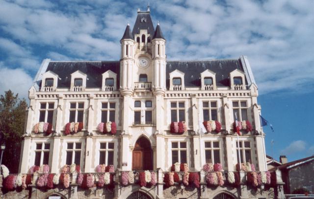 Mairie de Saint-Galmier.
