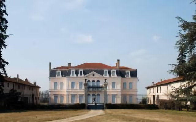 chateau de la Plagne