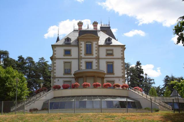 Castel Martouret, actuel hôtel de ville d'Andrézieux-Bouthéon (Loire)