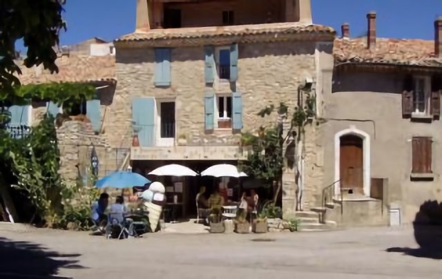 Place du village