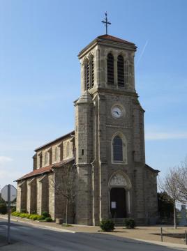 Église de Boisset, sur la commune de Boisset-Saint-Priest (Loire, France).