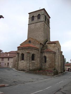 Pouilly-lès-Feurs (Loire, Fr) prieuré, église, chevet et tour.