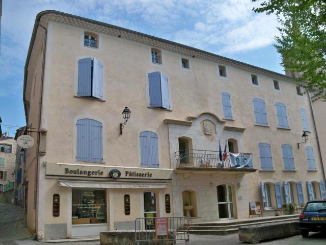 Mairie de Mane (04)