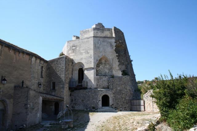 Simiane-La-Rotonde - The castle tower (La Rotande)