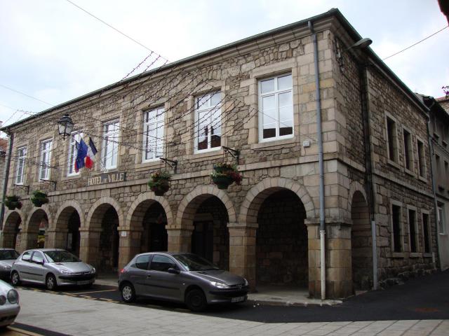 Montfaucon-en-Velay (Haute-Loire, Fr) town hall