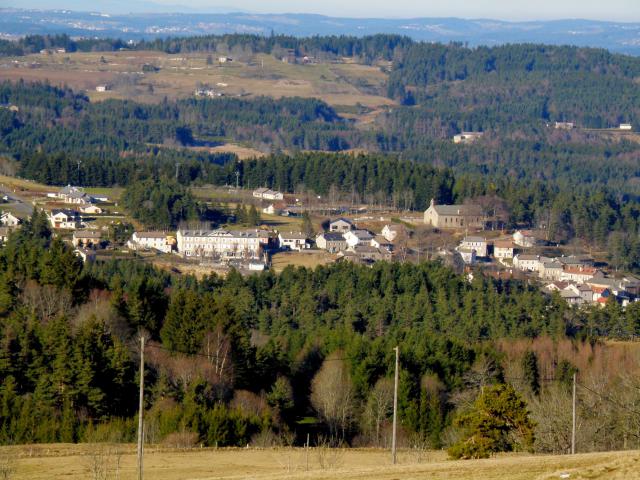 L'école communale et le temple