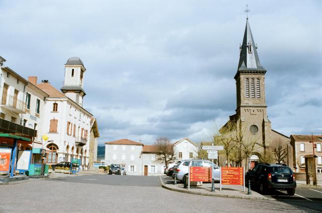 Mairie et Église de Paulhaguet