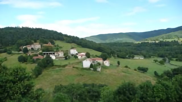 bourg de Mazerat Aurouze