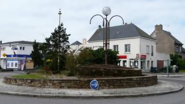 Donges, rond-point décoré