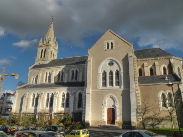 Église de Basse-Goulaine.