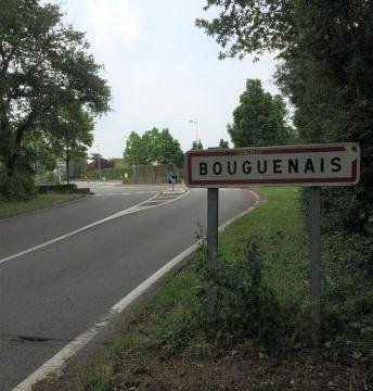 Entrée de la commune de Bouguenais