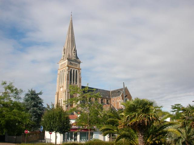 Église Saint-Symphorien de Couëron
