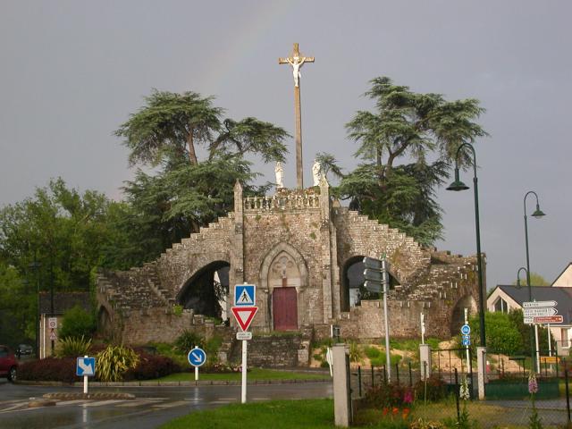 Calvaire à la sortie du bourg d'Orvault