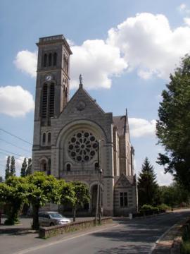 Basilique (XIXe) de Notre-Dame du Marillais (49)