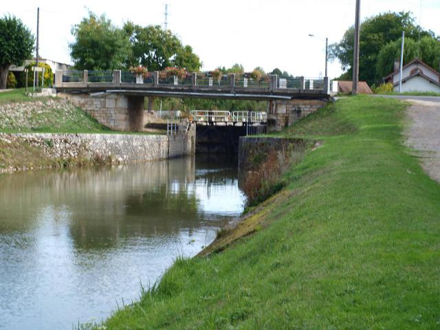 Amilly (Loiret, France) & le canal de Briare