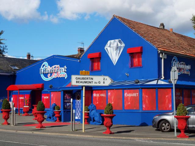 Barville-en-Gâtinais (Loiret, France) ; cabaret Le Diamant bleu