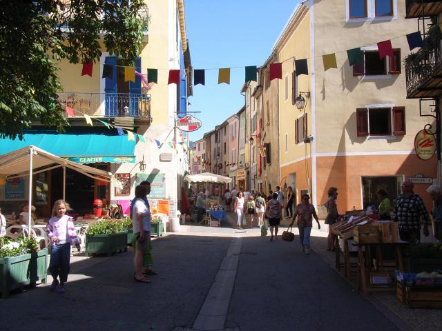 Marché à Saint-André-les-Alpes
