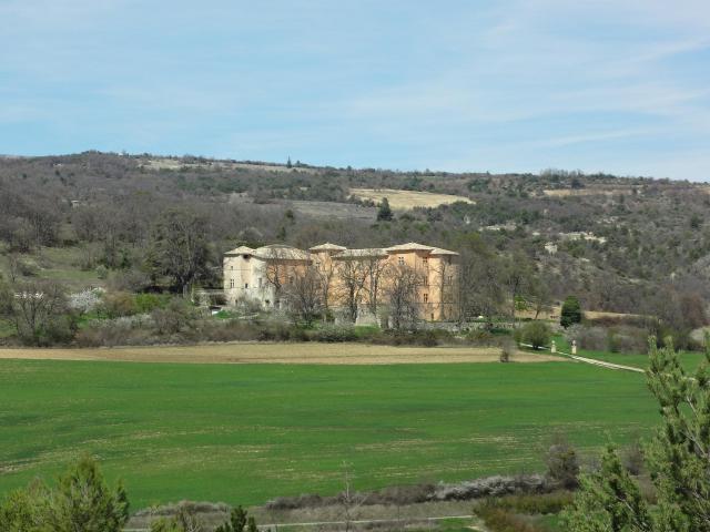 Ce fichier a été téléversé avec Commonist. Château de Bel-Air (photo prise du lieu-dit Chantebelle)