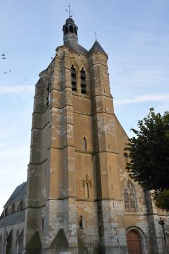 Église Saint-Symphorien, Neuville-aux-Bois, Loiret, France