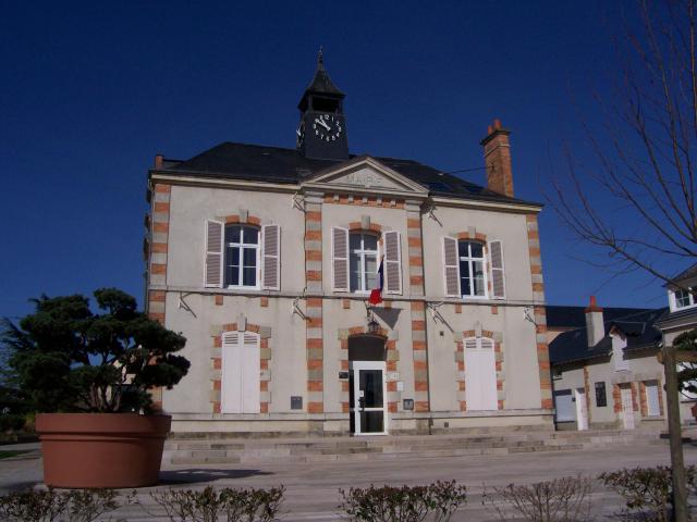 Façade de la mairie de Saint-Jean-de-Braye, Loiret, France