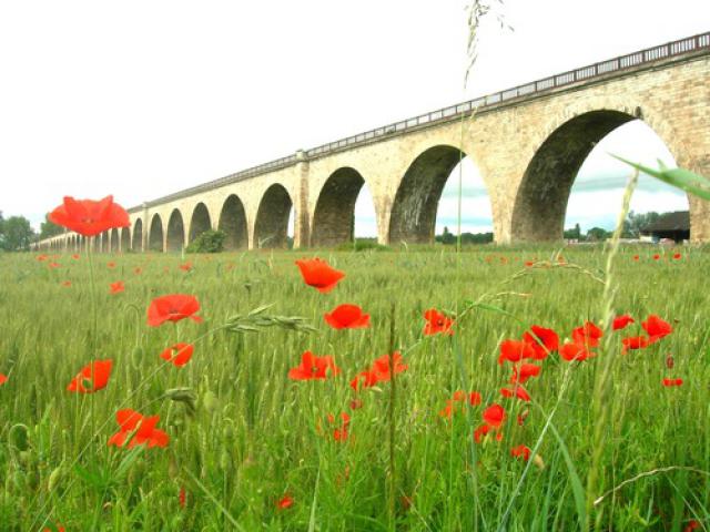 Ancien viaduc ferroviaire