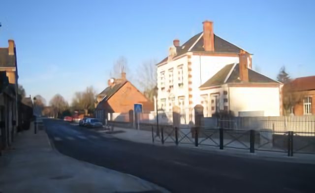 Mairie et école de Vannes-sur-Cosson