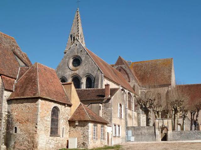les 2 églises à Ferrières-en-Gâtinais