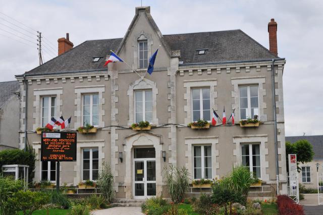 Mairie, Chaingy, Loiret, France