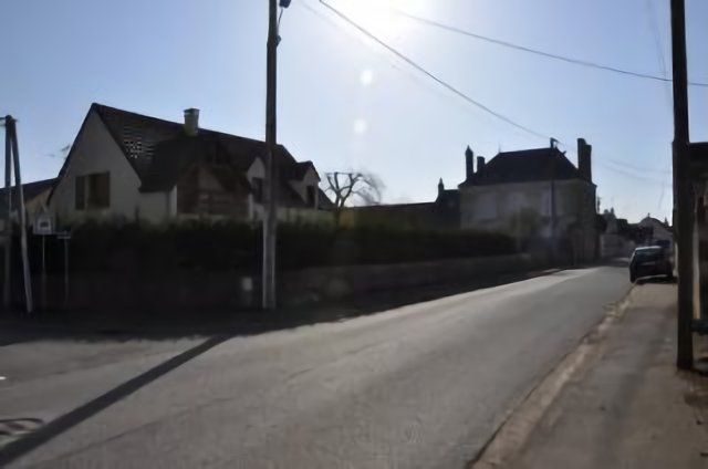 St. Ay, Rue de Voisinas, regard vers le sud-est